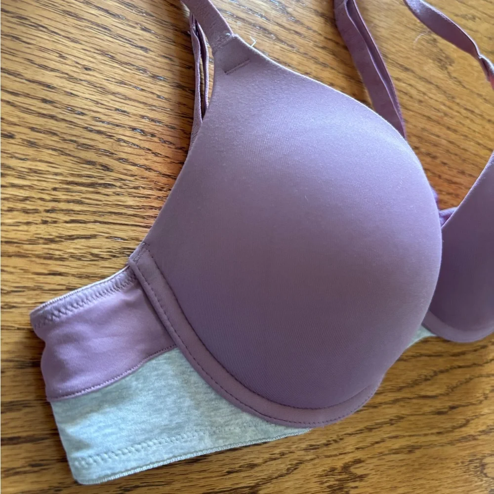 Victoria Secret bra padded underwire size 34B
